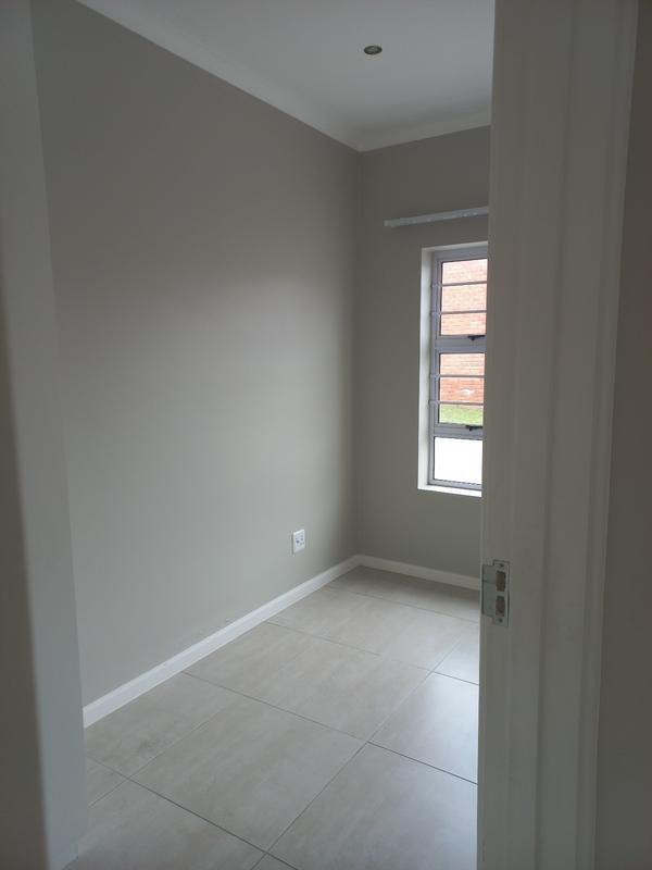 2 Bedroom Property for Sale in Fairview Eastern Cape